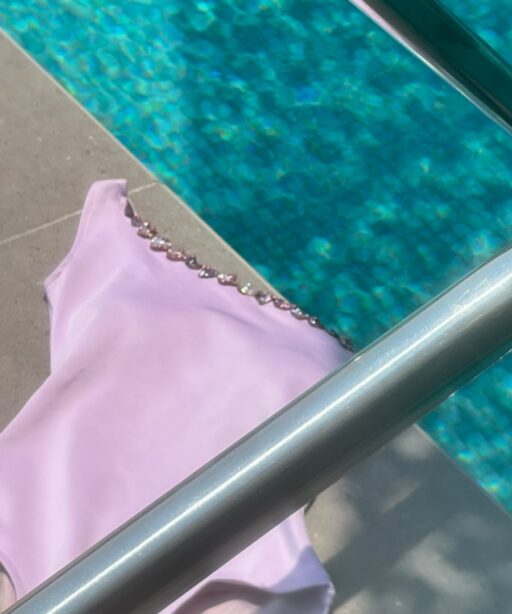 Alternative view of Velvet